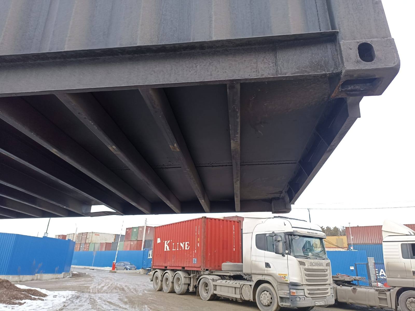 Морской контейнер HHXU3374820